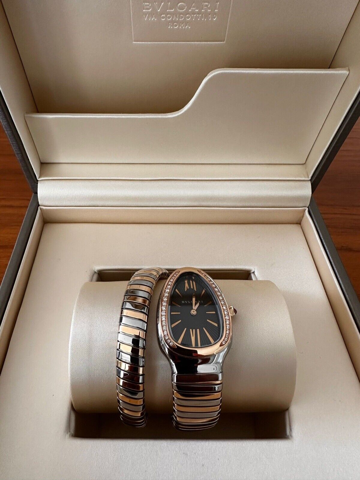 BULGARI SERPENTI BLACK DIAL